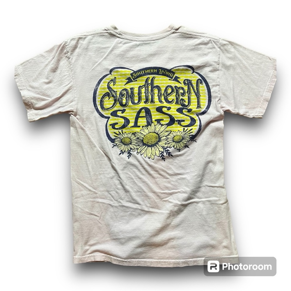 Southern sass tee